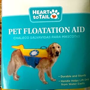 NWT 🥰 Pet (Large dog) floatation device by Heart to Tail great for 🛥️ boating